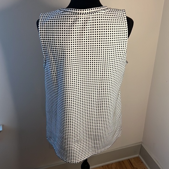 Banana Republic Sz L sleeveless checkered round neckline casual relaxed top L - Picture 3 of 6